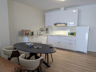 WhatsApp Image 2024-12-06 at 11.58.44 (2)